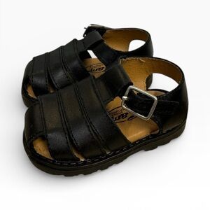 Sami Baby Black Leather Fisherman Sandals Size 2 Closed Toe Shoes